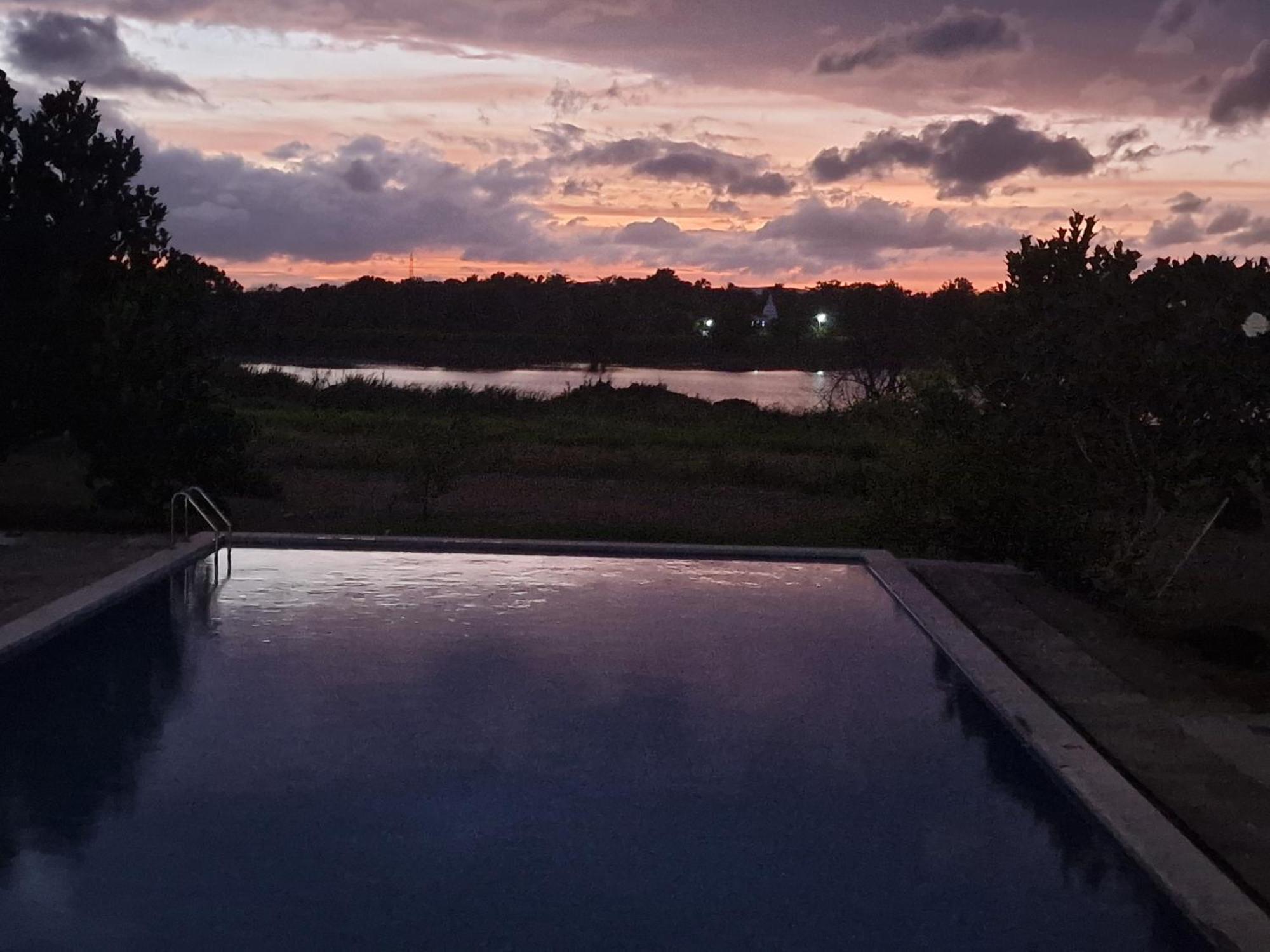 Birdwing Sigiriya Hotel Exterior foto
